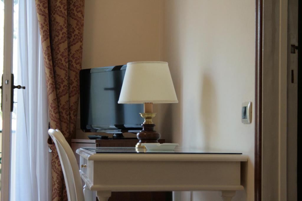 Hotel Verdemare Marina di Pietrasanta Room photo
